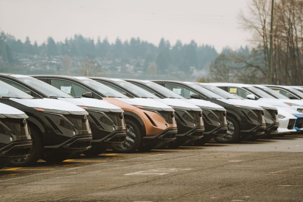 Elektroauto Neuzulassungen: neue Elektroautos beim Händler